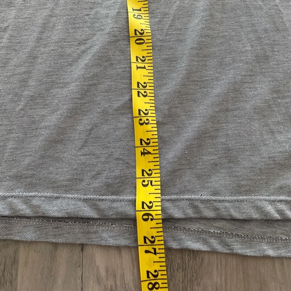 Cuts men’s gray polo size S